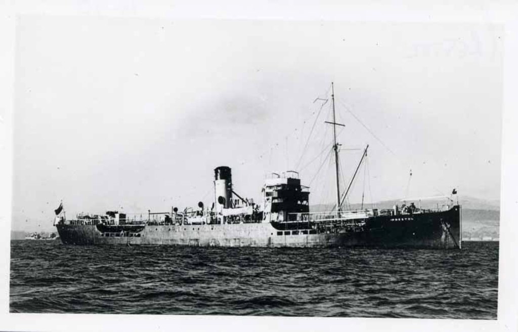 RFA PRESTOL  1917-1958
GRT 2629. Built Glasgow. Based Portsmouth for service with the Home Fleet. 1923 earky RAS experiments with Carol. 1935 carried out paravane experiments cutting mines.
Sold BISCO 1958. Modern copy.
