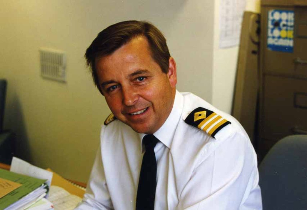 Ch. Officer Robin Lock
