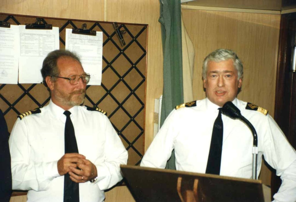 Cdre DAVID SQUIRE
Captain Steve Hodgson
