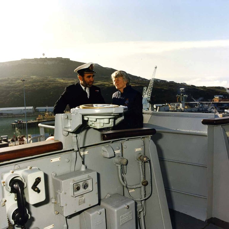 RFA ARGUS
Visit by Lady Pamela Blelloch at Portland.
Captain Peter Taylor.
