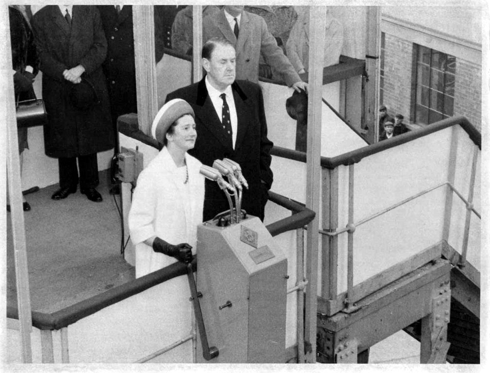 RFA REGENT
Launch at Belfast 1967.
Lady Sponsor, Mrs Lucy Faulkner, wife of Ulster Minister of Commerce.
