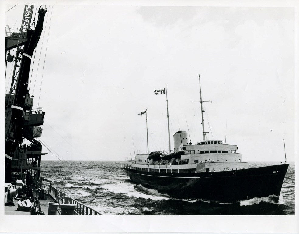 HMY BRITANNIA
RAS with Blue Rover.
