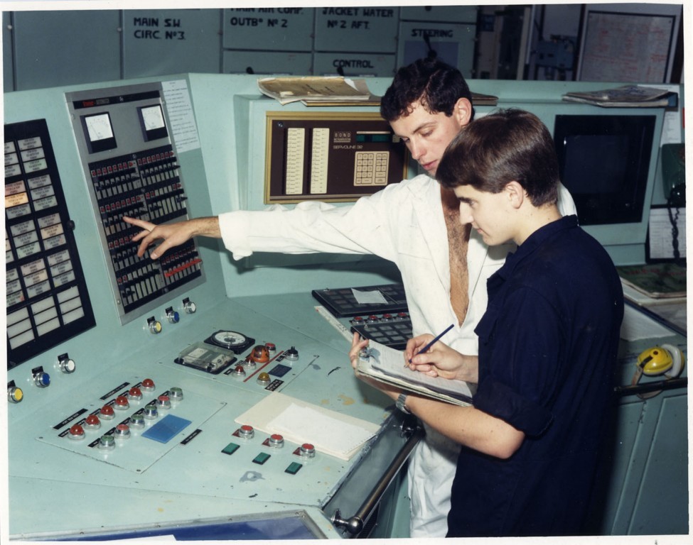 RFA FORT AUSTIN MCR
Taking the log 1988.
