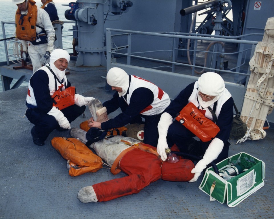 NBCD TRAINING
Probably Fort Austin or Fort Grange at Portland 1989.
First Aid Party CPO(Ck) White, 2nd Cook Cockram, L/M NG Nam.

