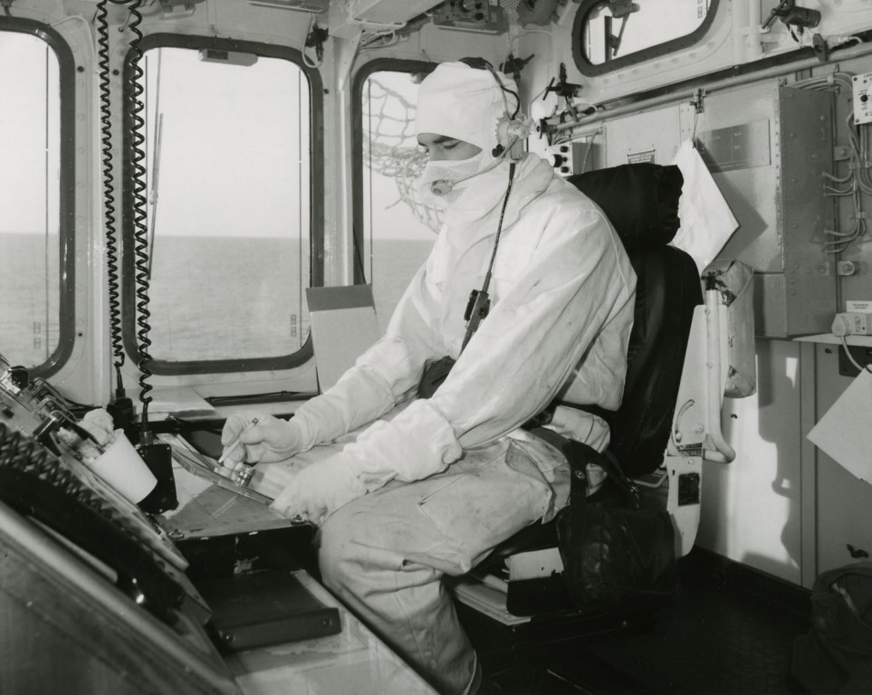 NBCD TRAINING
Probably Fort Austin or Fort Grange at Portland 1989.
Flyco, calculating a flying course.
