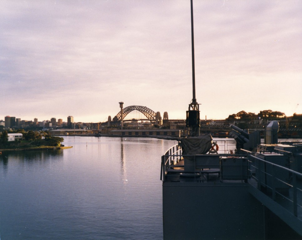 RFA BAYLEAF
Cooper Collection
Arriving Sydney for Fleet Review, October 1986.
