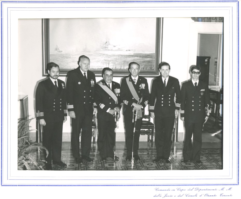 NATO ON CALL FORCE
Taranto 1976. Capt Rex Cooper, RFA Tidereach, Cdr Rich Lamporte, USS Jesse L Brown, CO of Indomito, Italian Admiral, Cdr Casement, HMS Mohawk, Cdr Onder Uzan TCG Berk.
