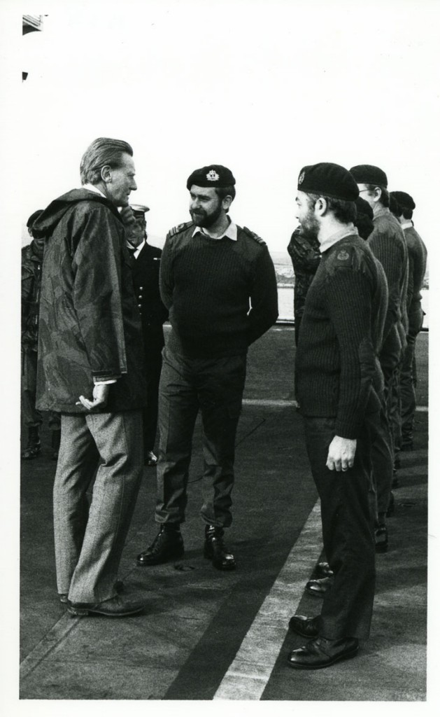 RFA FORT GRANGE
Cooper Collection
Visit of Defence Minister Michael Heseltine, Falklands, January 1984.
