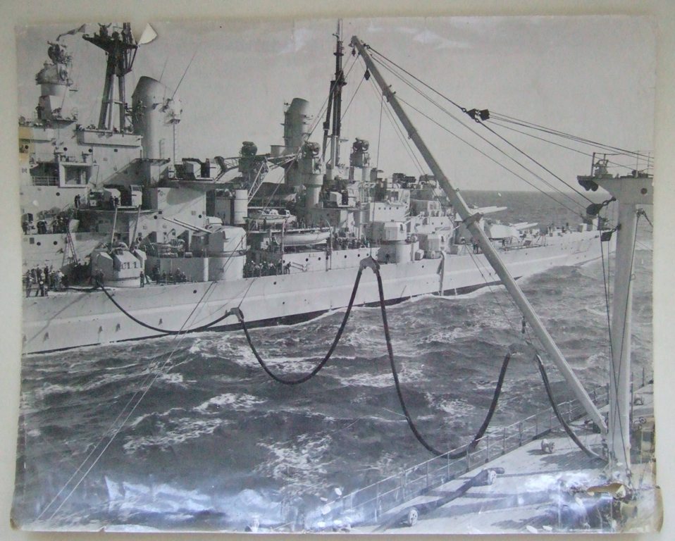 RAS Operations
Charlesworth Collection
Probably HMS Bulawayo refuelling HMS Vanguard.
