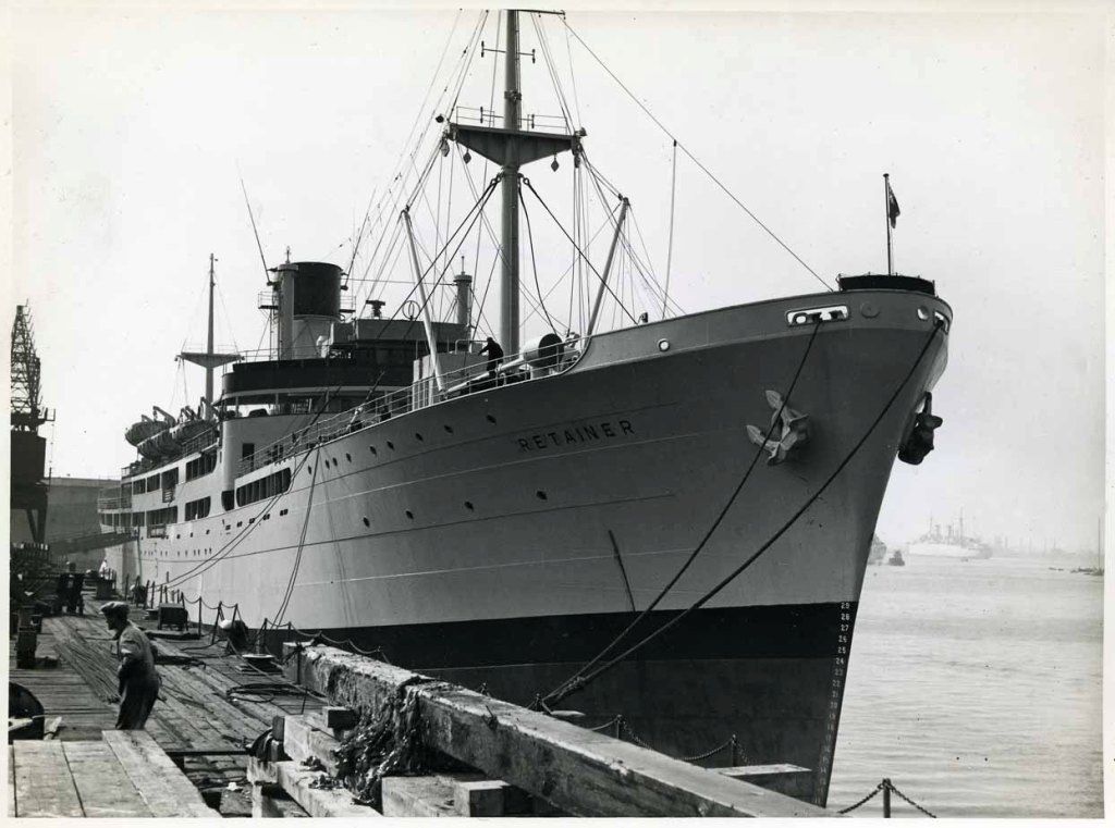 RFA RETAINER
Charlesworth Collection
