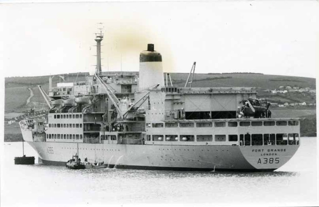 RFA FORT GRANGE
Charlesworth Collection
Loading for Falklands at Plymouth 7 May 1982.
NAVPIC postcard.
