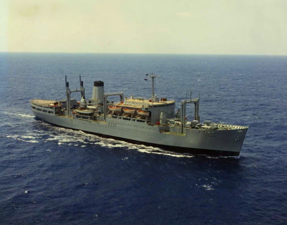 RFA LYNESS
Charlesworth Collection
Colour photo mounted in folder. Circa 1976.
