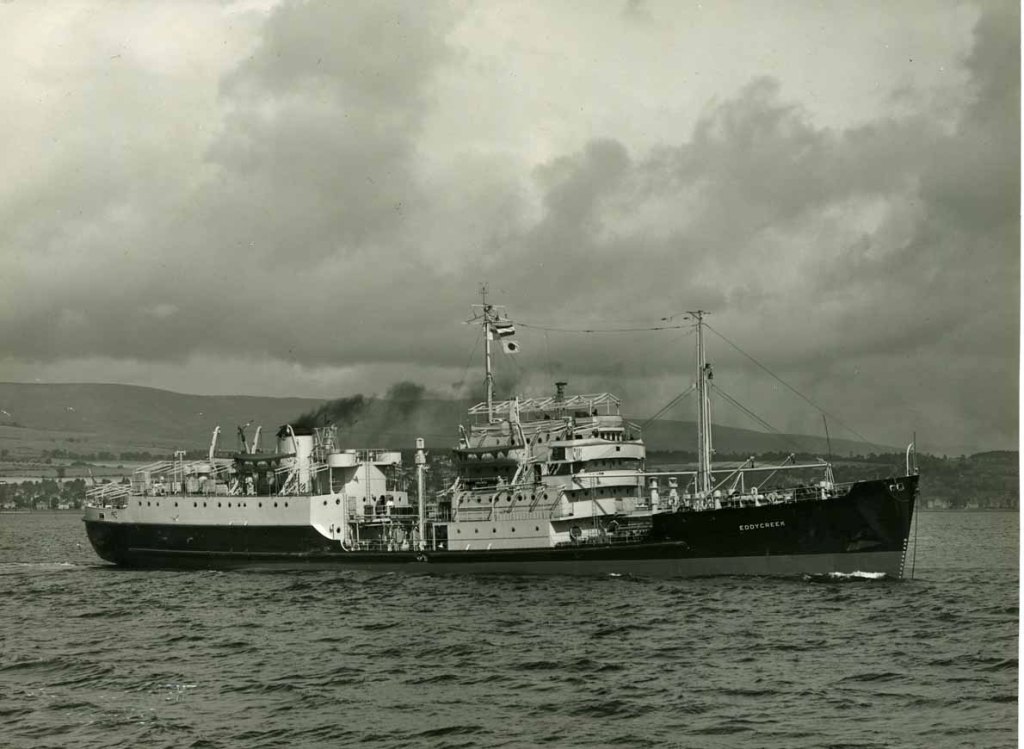 RFA EDDYCREEK  1953-1963
Based at Hong Kong supporting the Far East Fleet. Laid up 1960 at Devonport, sold 1963, ran aground Christmas Day 1963. Sold to breakers at Leghorn in February 1964. 
Photo 1953.
