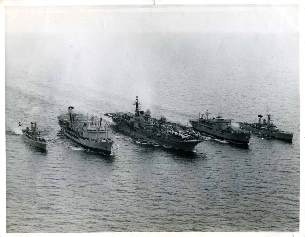 RAS IN JAVA SEA 1966
Kent Collection
Cleopatra, Olwen, Victorious, Reliant, Leander.
