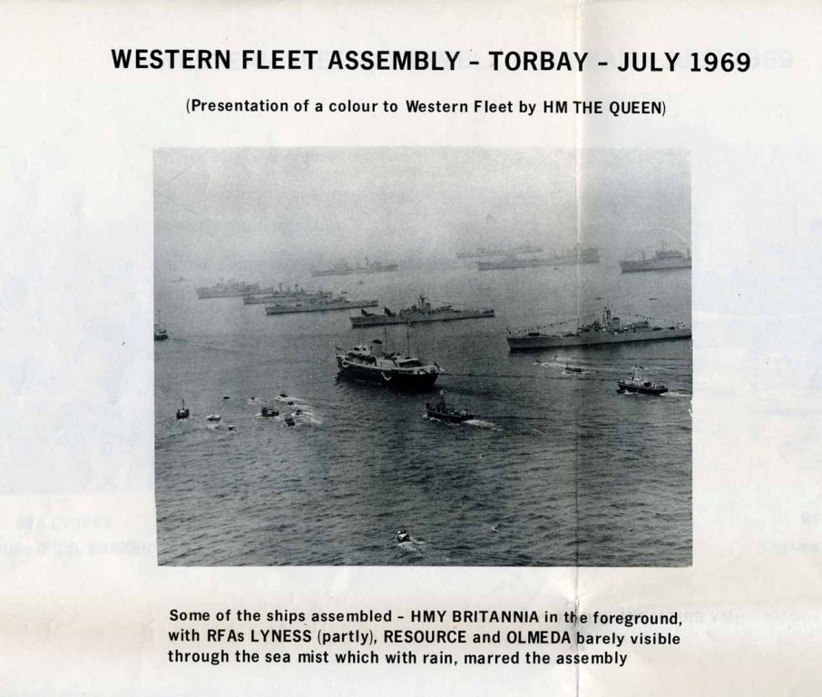 WESTERN FLEET ASSEMBLY
Kent Collection
Torbay 1969. Visit of HRH Prince Charles.
5 sheets with 22 photos.
