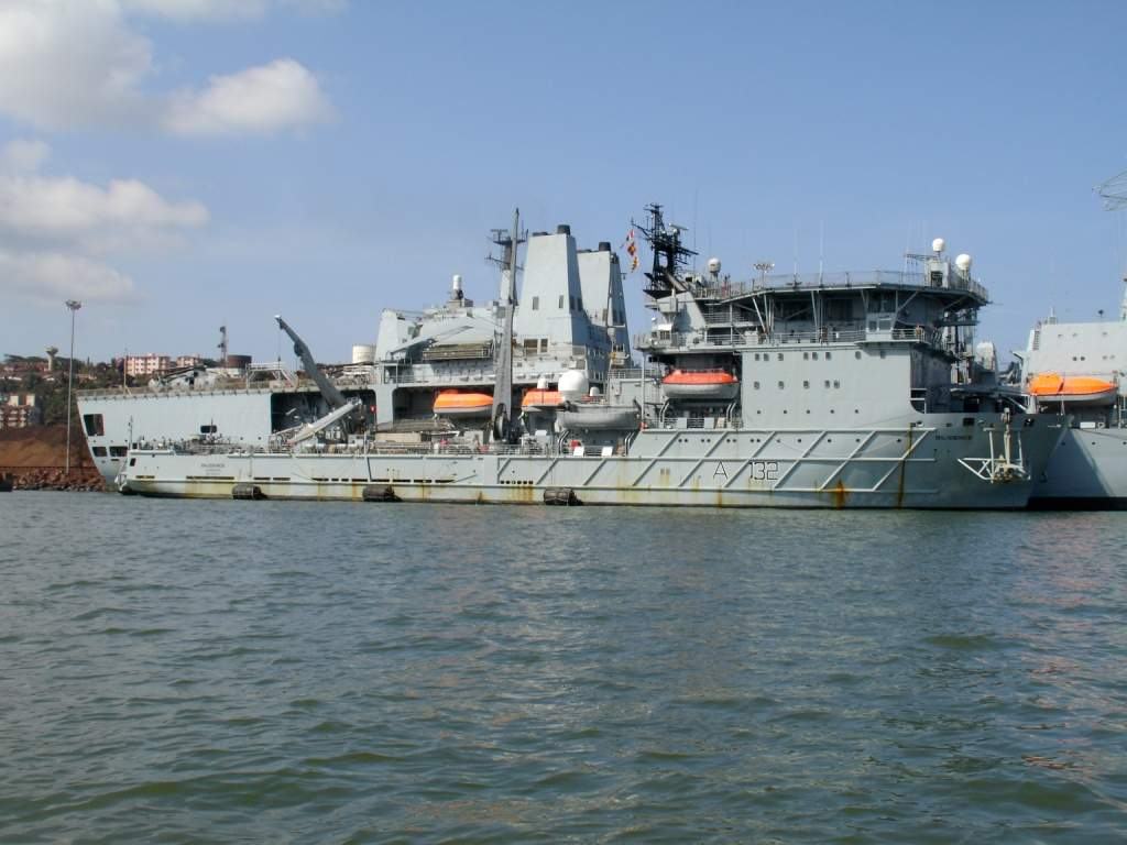 RFA DILIGENCE
Goa 2006 with Fort Victoria
