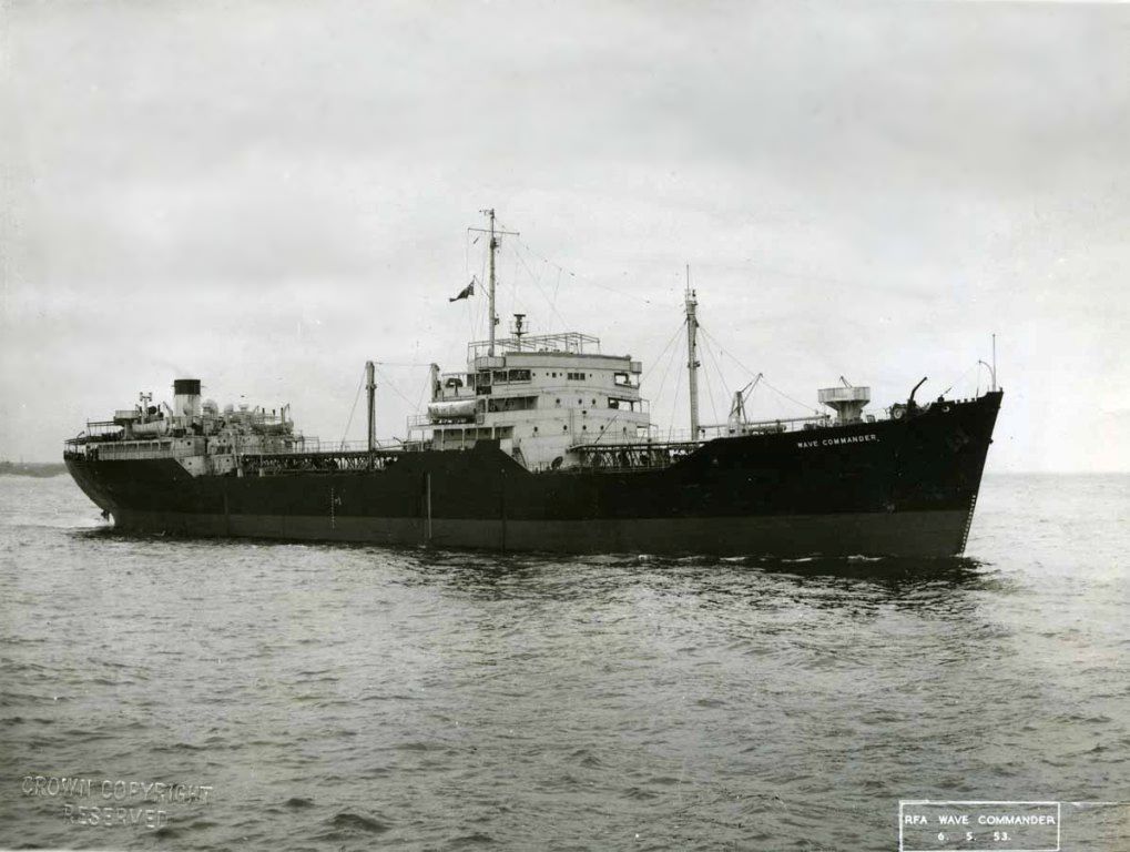 RFA WAVE COMMANDER  1946-1959
Completed as Empire Paladin. Collision in the Strait of Gibraltar in 1954. Laid up 1958. Scrapped Inverkeithing 1959. 
Photo 1953

