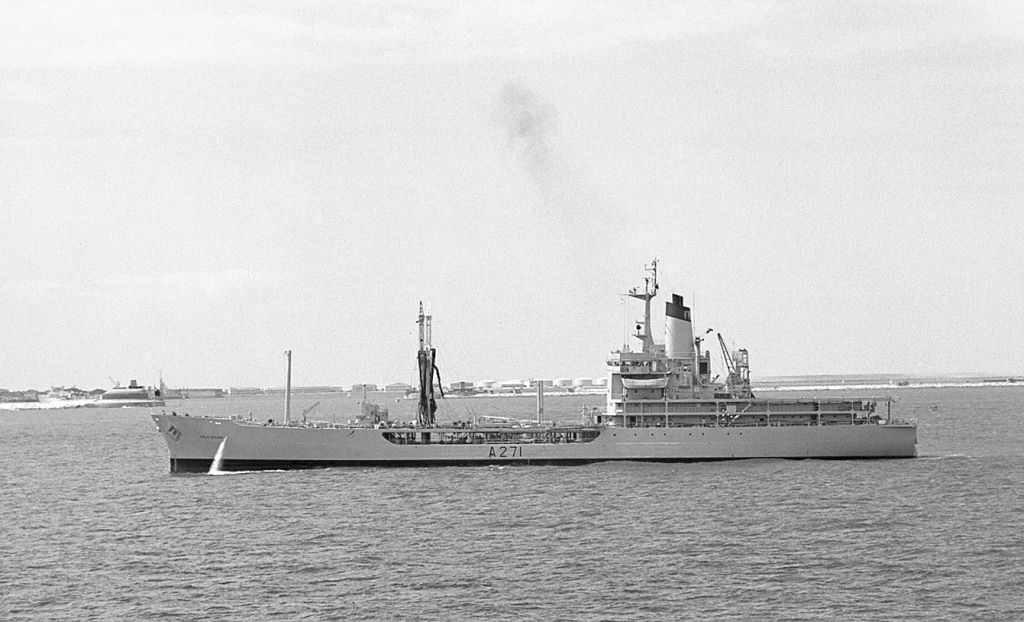 RFA GOLD ROVER
Wilson Collection
 Portland, 29 June 1975
