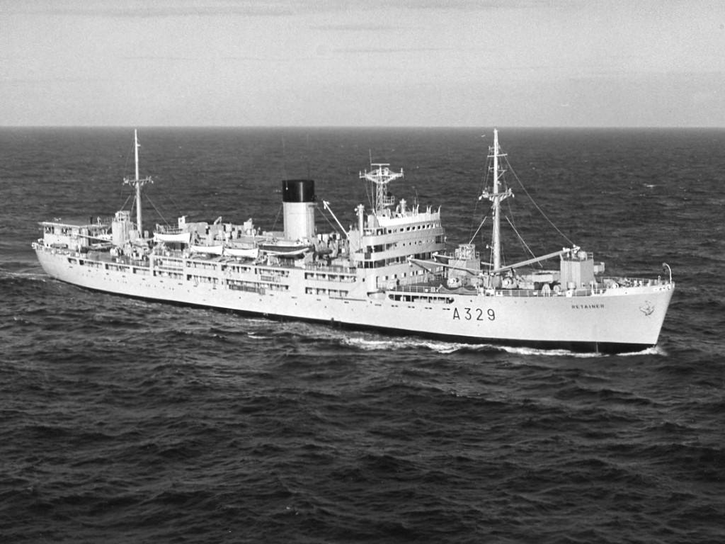 RFA RETAINER
Wilson Collection
 Source, date and origin unknown.
