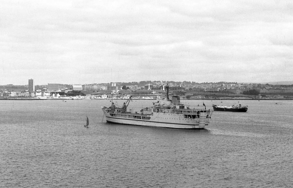 RFA SIR GERAINT
Wilson Collection
Plymouth Sound.   3 July 1970
