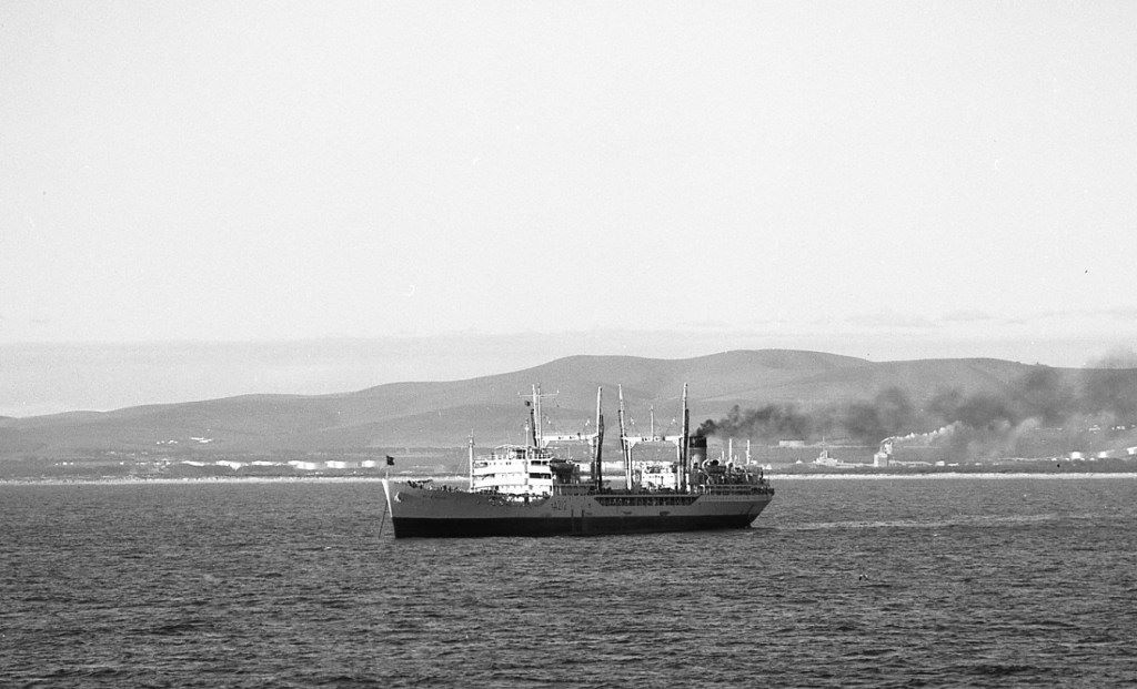 RFA WAVE RULER
Wilson Collection
Table Bay,    1 August 1967

